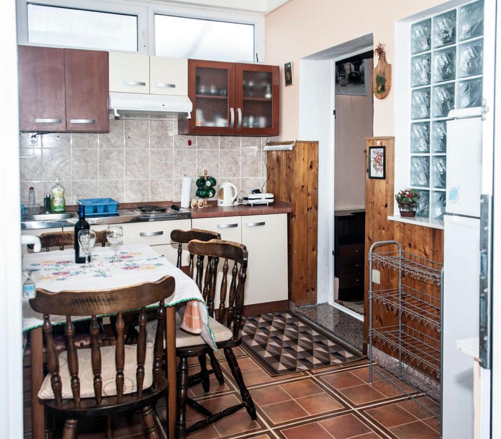 Apartment Roza Trogir Luaran gambar